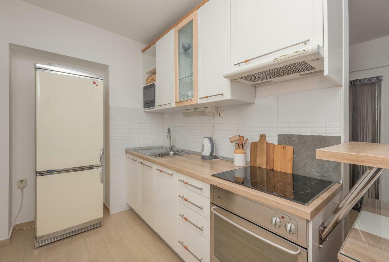 Apartmani Mona Makarská Exteriér fotografie