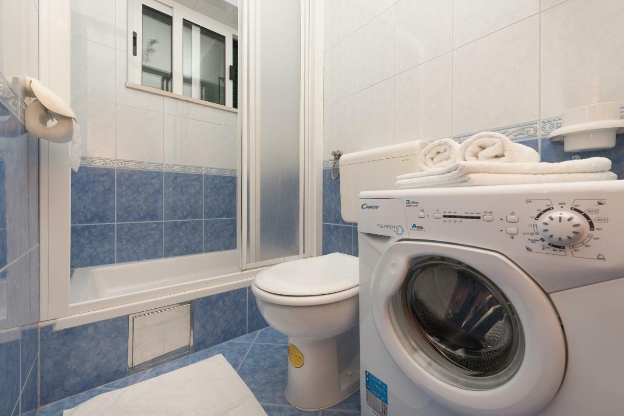 Apartmani Mona Makarská Exteriér fotografie