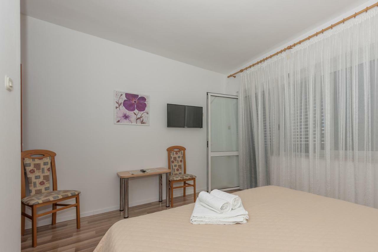 Apartmani Mona Makarská Exteriér fotografie