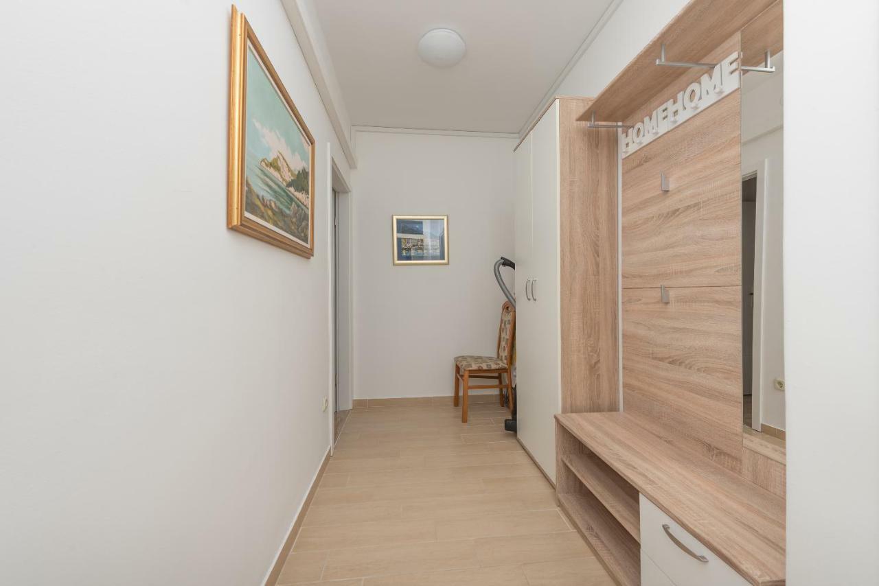 Apartmani Mona Makarská Exteriér fotografie